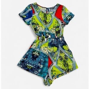 Indikah cut out multicolor romper S